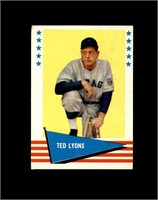 1961 Fleer #122 Ted Lyons EX-MT to NRMT+