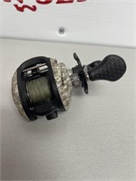 Lew’s American Hero Speed Spool BaitCast Fishing