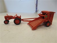 AC tractor and combine 1/43