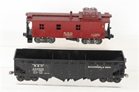 2- LIONEL SCALE FREIGHT CARS