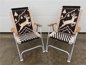 2 folding lawn chairs