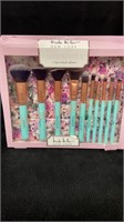 Nicole Miller Makeup Brush Set