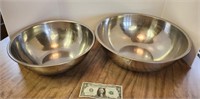 Stainless Steel Mixing Bowls - Large (2)