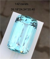 Natural Santa Maria Aquamarine 142  carats - Flawl