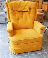 ROCKER RECLINER