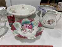 Glassware, small saucer plates