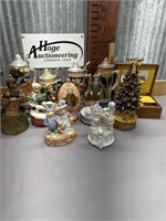BEER STEINS, MUSIC BOXES