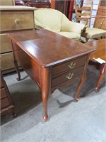 CHERRY 2 DR QUEEN ANNE LEG TABLE