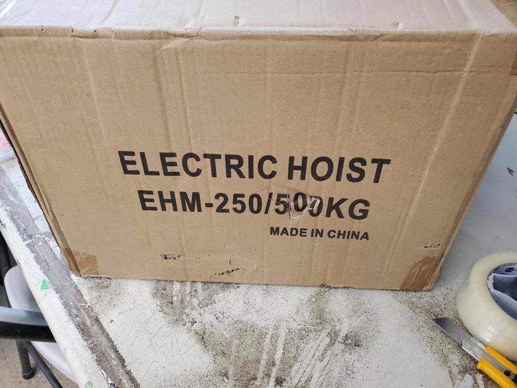 ELECTRIC HOIST EHM-250/500 KG