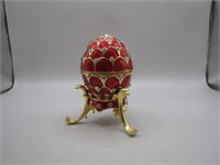 Pretty Jewel Encrusted Egg w/ Egg Necklace Inside