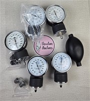 Blood Pressure Monitor Gauges