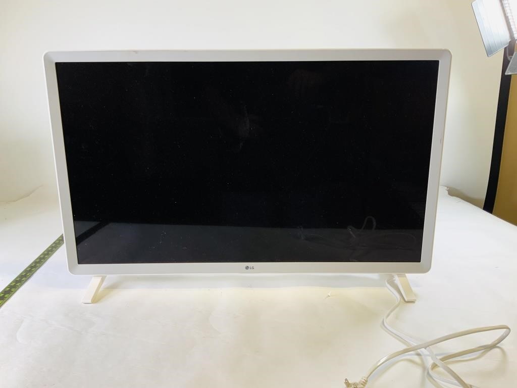 31in LG Flat screen tv