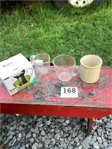 Bola glass teapot 2 pyrex measuring cups little