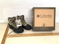 New Colombia Womens 10 Outdoor Boots
