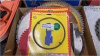 GROUP OF SAW BLADES