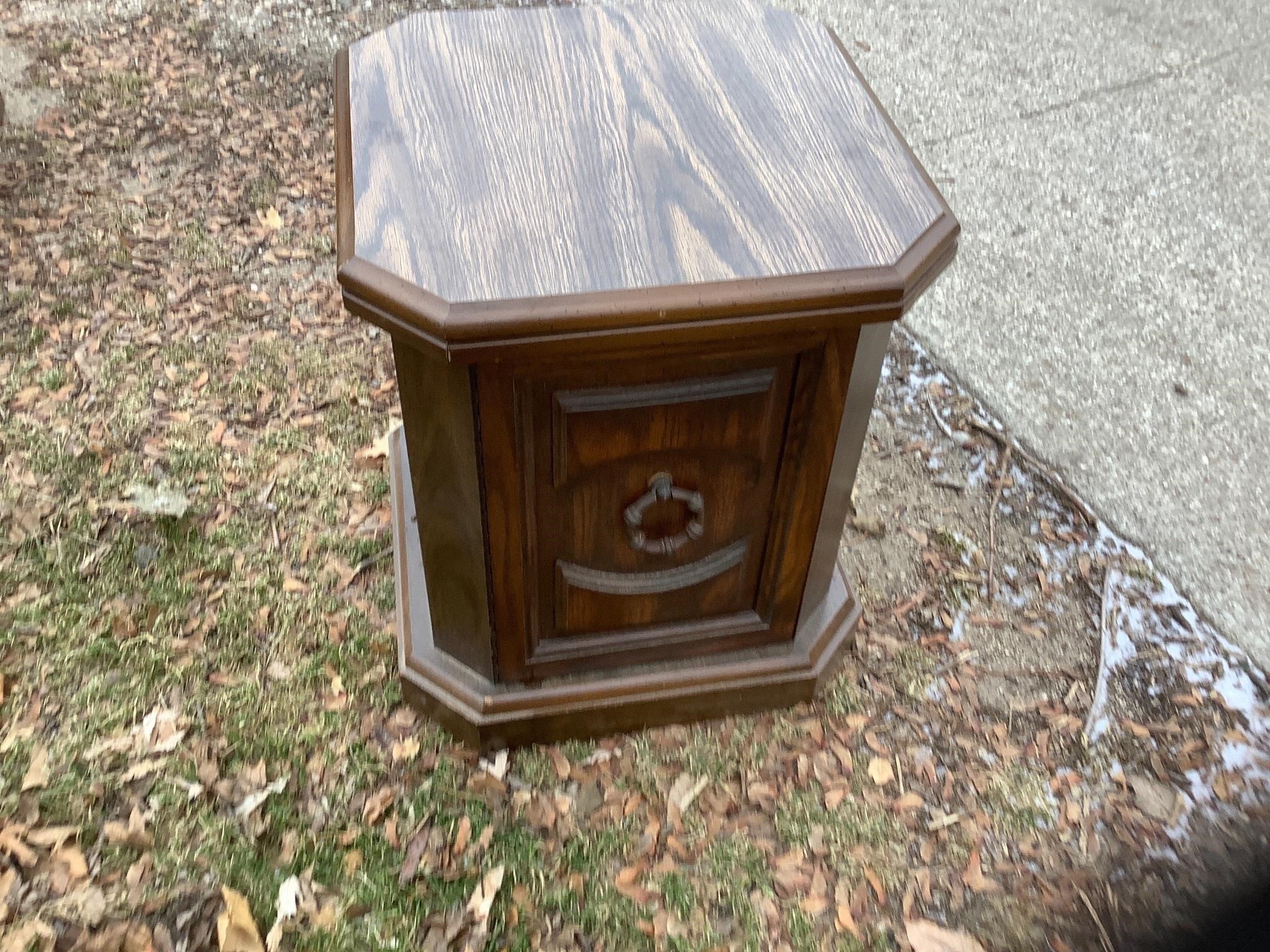 End table square