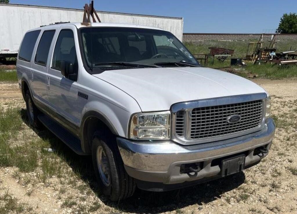 L4 - 2000 Ford Excursion