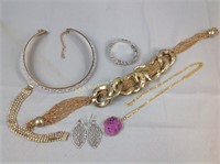 Costume jewelry: necklaces, bracelets, and