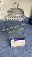 Clear jar with lid