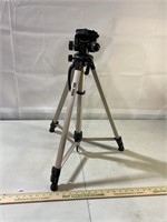 Vanguard MX2000 tripod