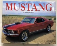 Ford Mustang by Peter Henshaw ISBN