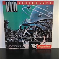 REO SPEEDWAGON WHEELS ARE TURNIN' VINYL RECORD LP