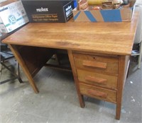 Oak Flat Top 3 Dr. Desk