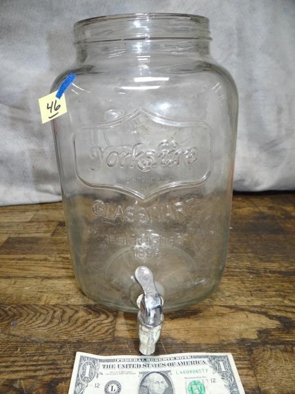 Glass Jar 1 Gal Tea or Lemonade Dispenser