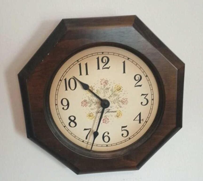 Vintage Seth Thomas Wall Clock 11x11