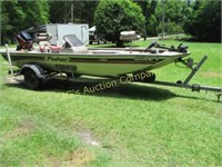 Fisher 1700 Bass Boat