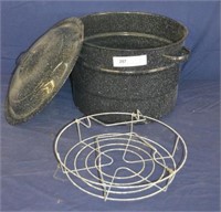 Enameled Canning Pot With Inner Rack