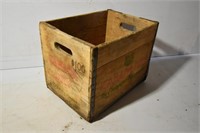 Vintage Canada Dry Wood Crate