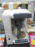 NOS NELITTA COFFEE MAKER