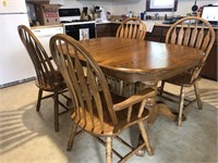 GS Furniture Oak table and four captains chairs