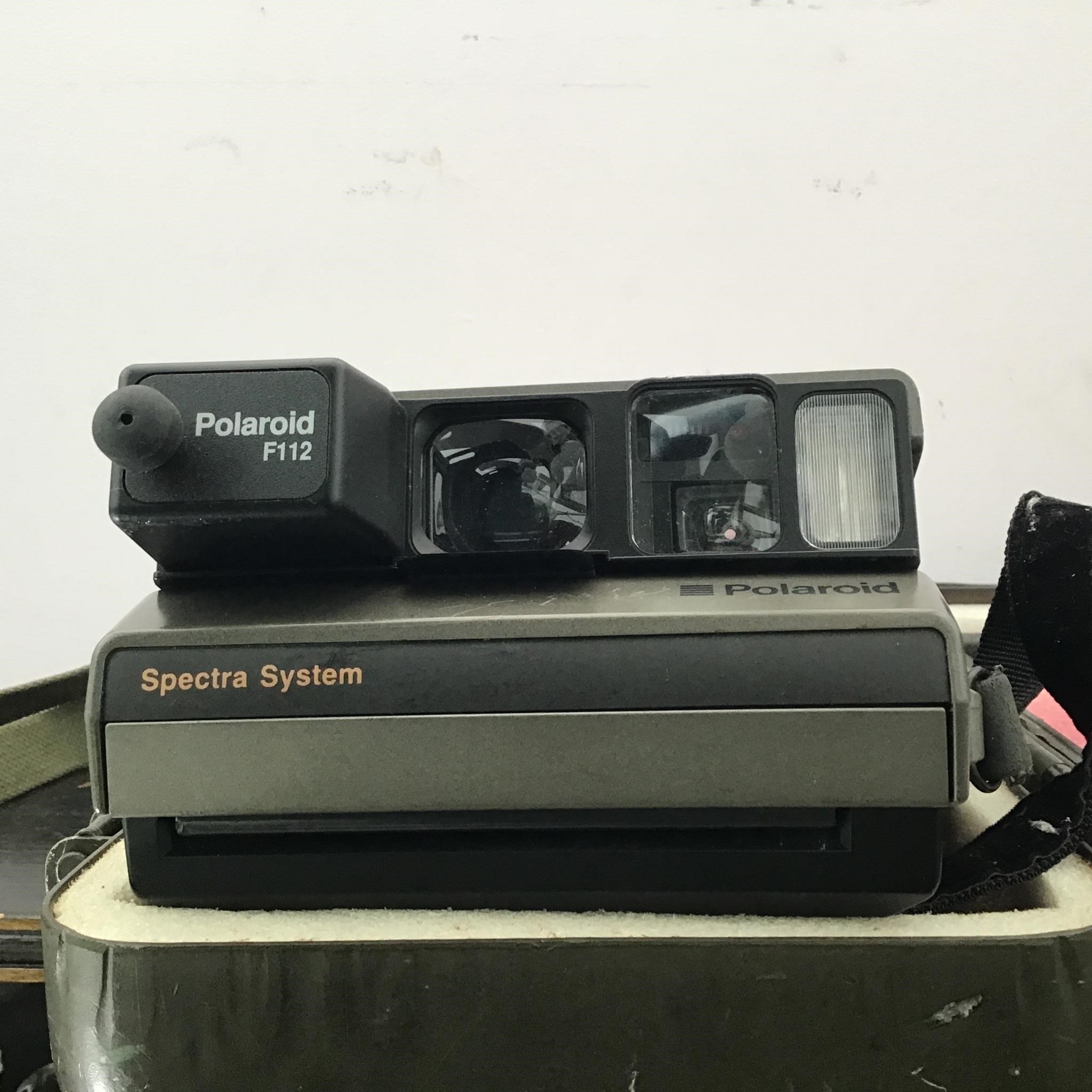 POLAROID F112 SPECTRA SYSTEM CAMERA