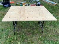 PLYWOOD TOP FOLDING TABLE