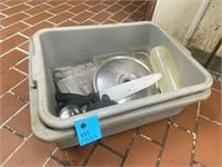2 Dish Tubs and Misc Knifes 16 x 20  & 18x24