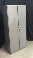Large Metal Storage Cabinet With Shelving - 7A