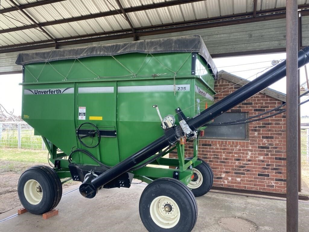 Universerth Model 235 Drill Fill Grain Trailer