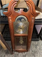 Howard Miller Fenton Windsor Cherry Wall Clock