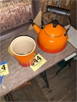 Lecreuset pot and tea kettle