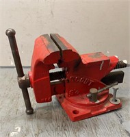 Scout 3 1/2 inch Bench Vise USA