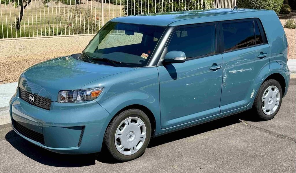 2008 Toyota Scion Xb 4door Wagon Hatchback Vehicle