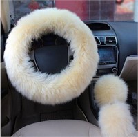 FURRY STEARING WHEEL COVER SET WHITE