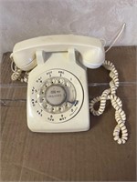 Western electric dial telephone