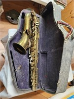 Vintage Buescher Saxophone w/ Case & Accessories