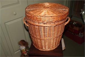 Wicker handled basket with lid