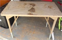 Metal Work Table, Adjustable (Crank)