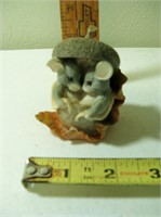 Charming Tails "Acorn Built for Two" Figurine