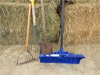 Yard tools Shovels & forks